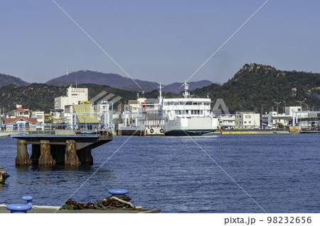 宇野港　四国汽船　せと　岡山県玉野市 98232656