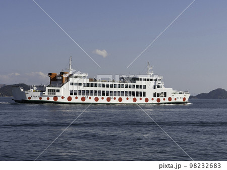 宇野港　四国汽船　なおしま　岡山県玉野市 98232683