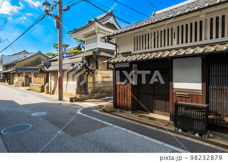 大阪　岸和田　旧紀州街道の町並み 98232879