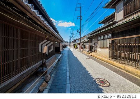 大阪　岸和田　旧紀州街道の町並み 98232913