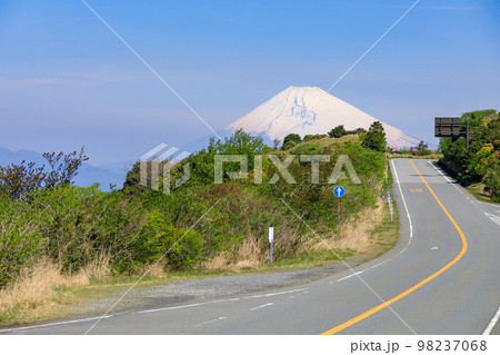 静岡_伊豆スカイラインからの富士山絶景 98237068