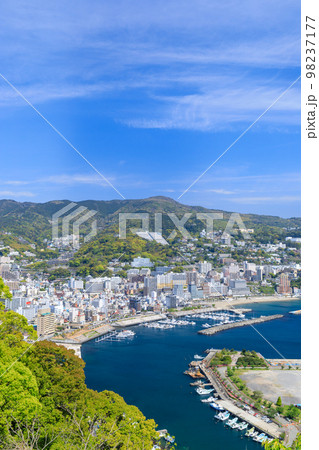 静岡_熱海温泉の風景 98237177