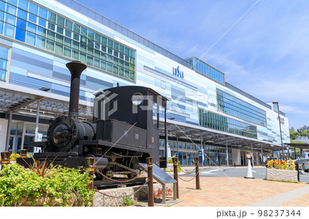 熱海温泉_熱海駅周辺の風景 98237344