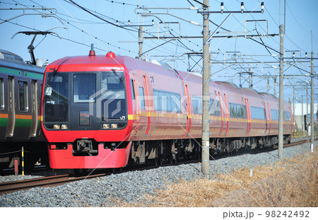 東北本線　栗橋ー東鷲宮　JR東日本　253系1000番台　OM-N01編成（大宮）　きぬがわ　日光 98242492