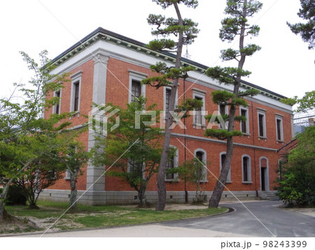 広島 江田島 旧海軍兵学校生徒館（通称赤レンガ、幹部候補生学校庁舎） 98243399