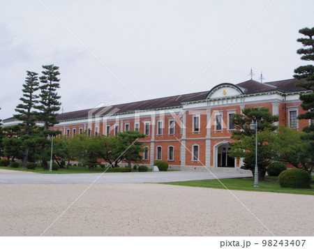 広島 江田島 旧海軍兵学校生徒館（通称赤レンガ、幹部候補生学校庁舎） 98243407