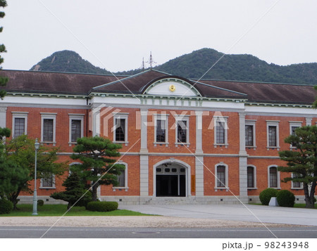 広島 江田島 旧海軍兵学校生徒館（通称赤レンガ、幹部候補生学校庁舎） 98243948