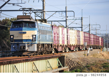 高崎線 岡部ー本庄 JR貨物 EF66-24(吹田) 高崎線 岡部ー本庄 JR貨物 EF66-24(吹田) 98244958