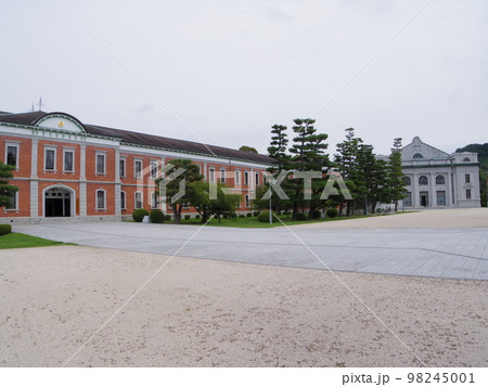 広島 江田島 旧海軍兵学校生徒館と大講堂 98245001