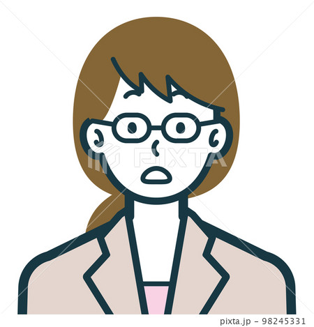 キョトンとした顔のビジネスウーマンのバストショット1 98245331