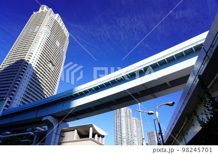 東京　浜松町駅付近のオフィス街 98245701