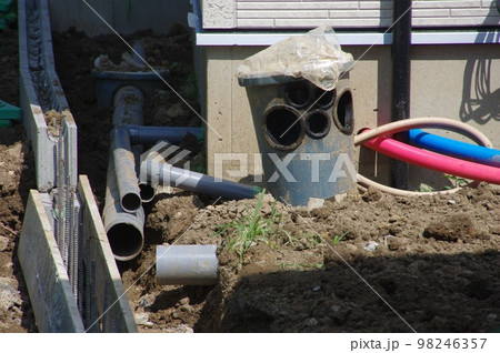 住宅の下水配管工事 住宅の下水工事 住宅の下水配管工事 住宅の下水工事 98246357