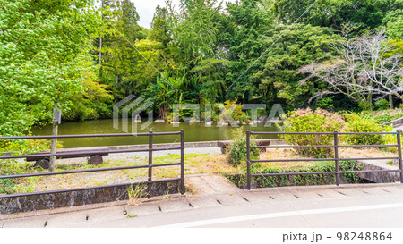 小野泉水公園 (公園内風景)「平安時代の絶世の美女“小野小町”ゆかりの公園」観光名所 小野泉水公園 (公園内風景)「平安時代の絶世の美女“小野小町”ゆかりの公園」観光名所 98248864