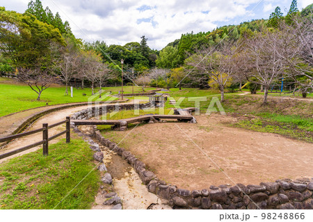 小野泉水公園　(公園内風景)「平安時代の絶世の美女“小野小町”ゆかりの公園」観光名所 98248866