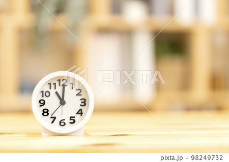時計 時間 11時 23時 11:00 23:00 時計 時間 11時 23時 11:00 23:00 98249732