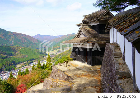 波賀城(兵庫県宍粟市) 波賀城(兵庫県宍粟市) 98252005