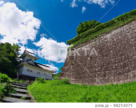 仙台城址(大手門跡と隅櫓)【仙台市青葉区】 仙台城址(大手門跡と隅櫓)【仙台市青葉区】 98253075