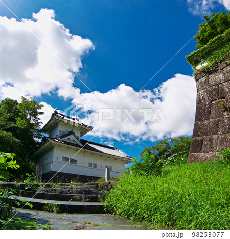 仙台城址(大手門跡と隅櫓)【仙台市青葉区】 仙台城址(大手門跡と隅櫓)【仙台市青葉区】 98253077