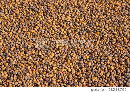 Weight expanded clay aggregate Weight expanded clay aggregate 98258792