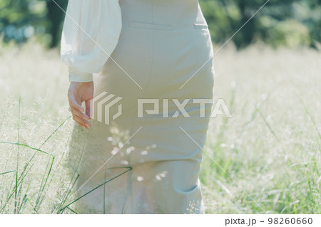 portrait photo 98260660
