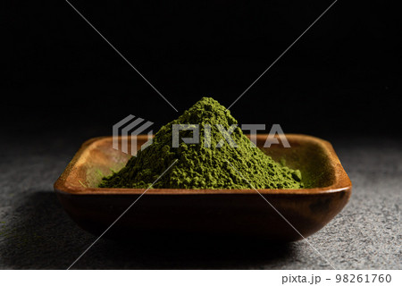 抹茶の粉末 98261760