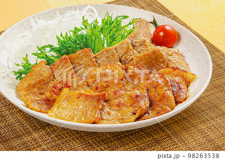 創作料理豚生姜焼き 98263538