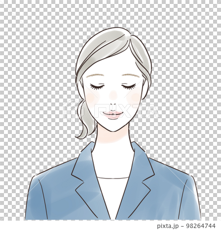 目を閉じて微笑むスーツ姿の女性 98264744
