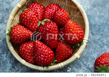 新鮮ないちご　紅ほっぺ　 98266851