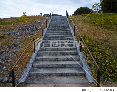 恵解山古墳(いげのやまこふん) 【京都府長岡京市勝竜寺】 2022年11月 恵解山古墳(いげのやまこふん) 【京都府長岡京市勝竜寺】 2022年11月 98268503