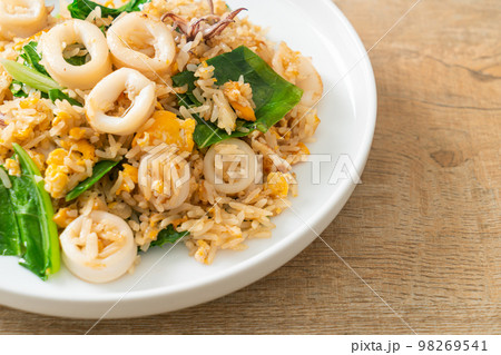 Fried rice with squid or octopus Fried rice with squid or octopus 98269541
