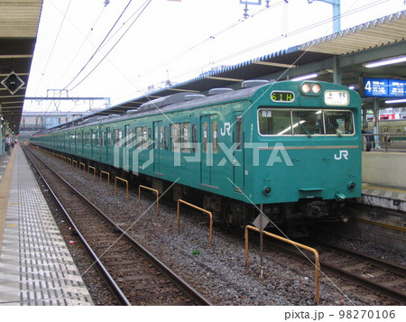 常磐線103系　出発待ち③（2005.7.9 取手駅） 98270106