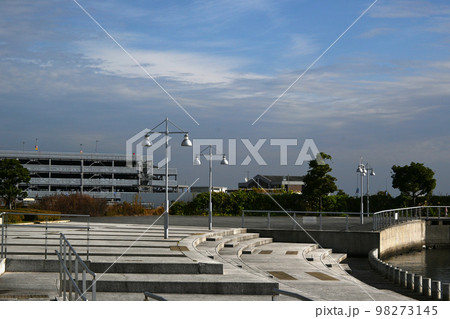 横浜アウトレットの景色 98273145