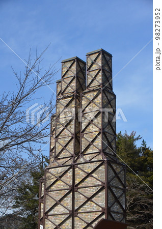 国指定史跡「韮山反射炉」（韮山反射炉ガイダンスセンター／静岡県伊豆の国市中字鳴滝入268-1） 98273952