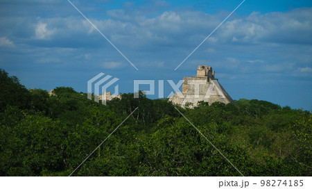 Pyramid of Magician in the old city of Uxmal , Mexico Pyramid of Magician in the old city of Uxmal , Mexico 98274185