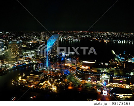 神奈川県　横浜夜景　コスモクロック、インタコンチネンタル、ワールドポーターズ方面　12月 98278163