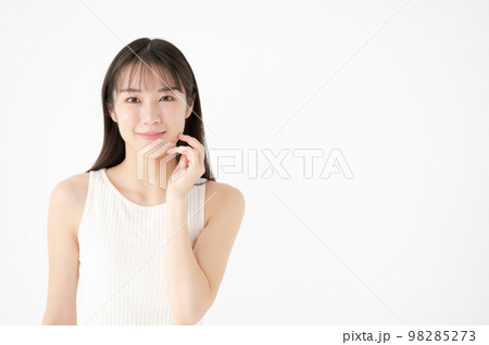 女性　美容　白バック 98285273