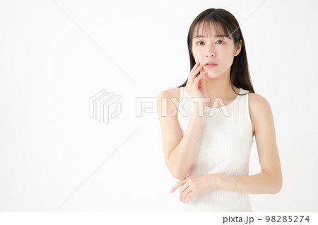 女性 美容 白バック 女性 美容 白バック 98285274