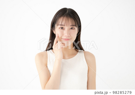 女性 美容 白バック 女性 美容 白バック 98285279