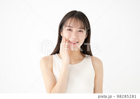 女性　美容　白バック 98285281