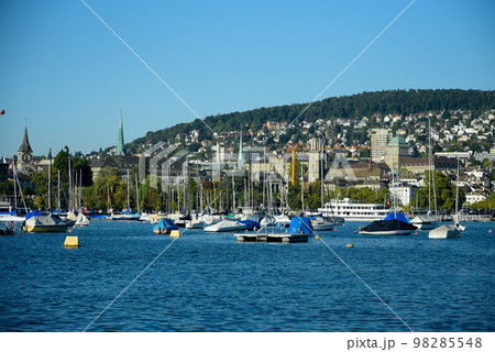 スイスチューリッヒの美しい風景 98285548