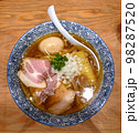 キレイな醤油ラーメン01 98287520