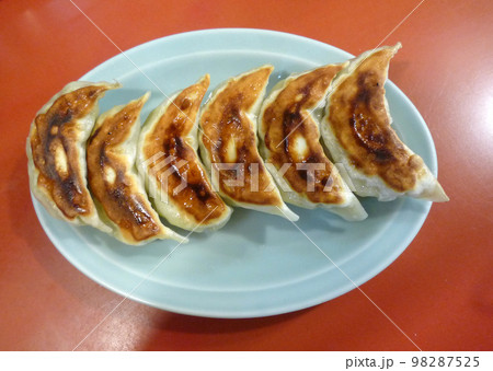 焼き餃子03 焼き餃子03 98287525