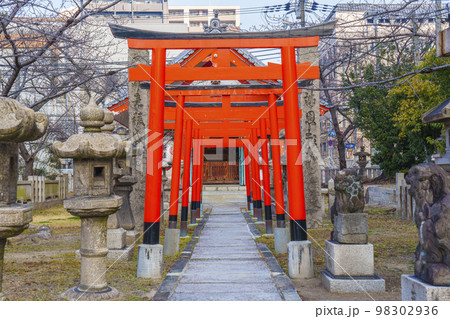 土佐稲荷神社　若宮社（大阪府大阪市西区北堀江） 98302936