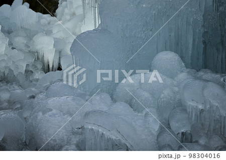 横瀬町あしがくぼの氷柱 98304016