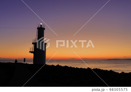 戸田灯台 夕景 戸田灯台 夕景 98305575