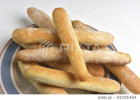 焼き お菓子づくり パンを焼く 98306484