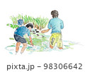水辺で川遊びをする子どもたちの水彩イラスト 98306642