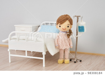 あみぐるみ人形　入院イメージ 98308184