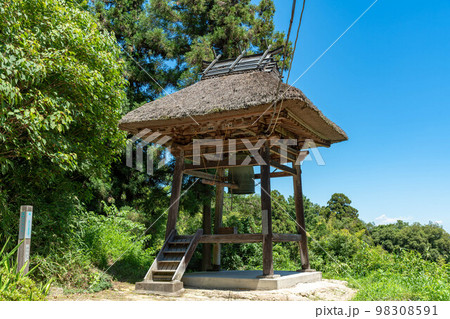 岩殿観音鐘楼 98308591