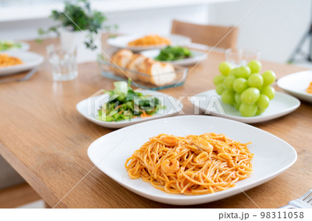 食卓 98311058